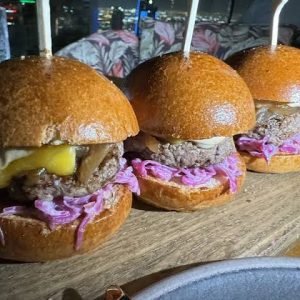 Sliders (G, D)