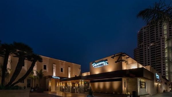 Seasons 52 Menu, Prices, Hours & Tips in New York